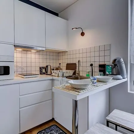 Le Cocon Ancien Apartment *